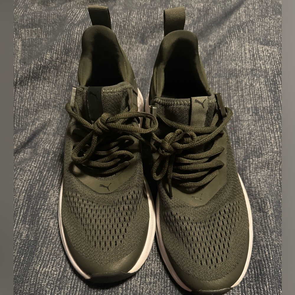 Women’s Puma Shoes